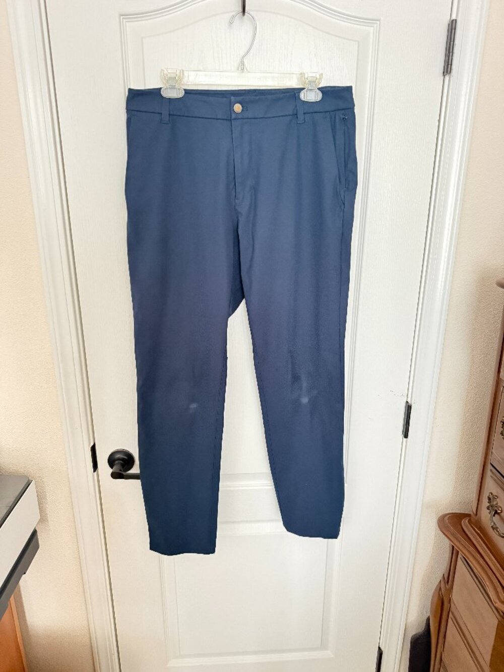 $179 Authentic LULULEMON Athletica Men's Navy-Blue Flat Trousers Sz.33 (33 X 31)